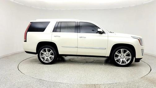 White Diamond Tricoat 2015 Cadillac Escalade Luxury