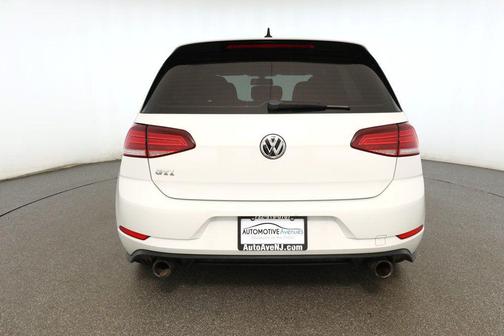 2018 Volkswagen Golf GTI 2.0T S 4-Door