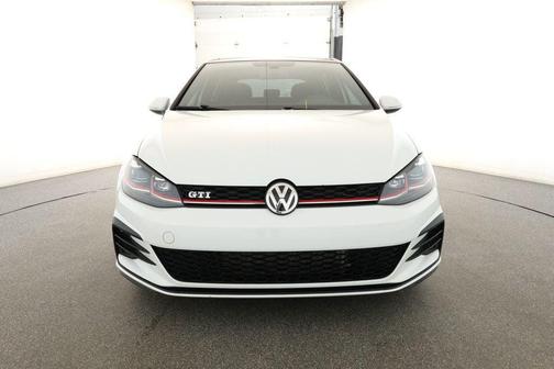 2018 Volkswagen Golf GTI 2.0T S 4-Door