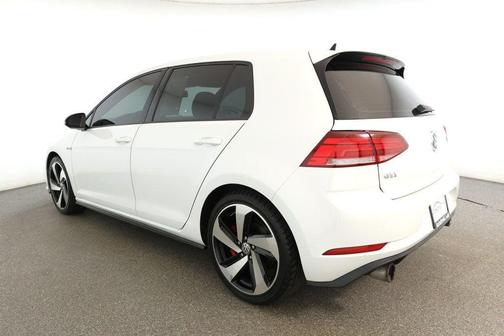 2018 Volkswagen Golf GTI 2.0T S 4-Door
