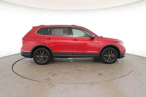 2024 Volkswagen Tiguan 2.0T SE 4MOTION