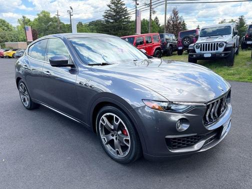 Grigio Maratea Metallic 2022 Maserati Levante GT