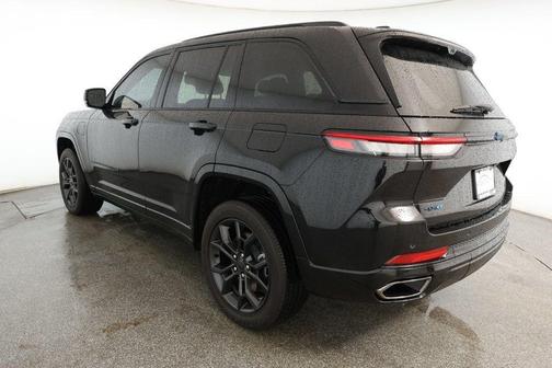 2025 Jeep Grand Cherokee 4xe Anniversary Edition