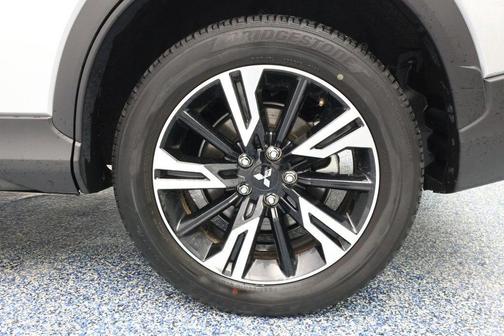 2024 Mitsubishi Eclipse Cross SE