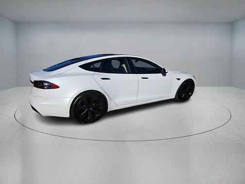 2021 Tesla Model S Long Range