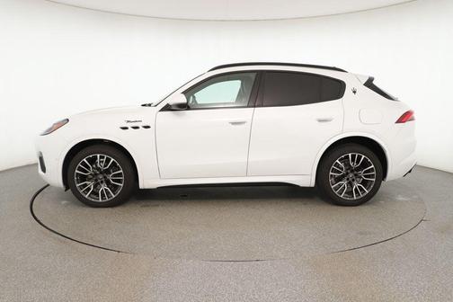 2023 Maserati Grecale Modena