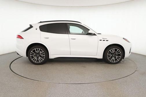 2023 Maserati Grecale Modena