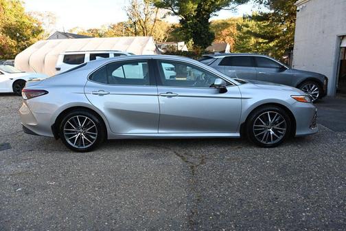 2022 Toyota Camry XLE