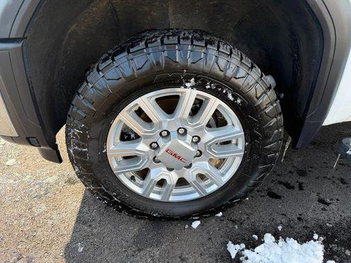 2024 GMC Sierra 2500 SLT