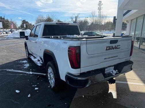 2024 GMC Sierra 2500 SLT