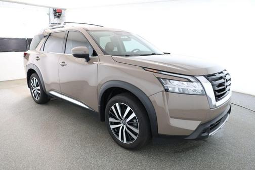 2024 Nissan Pathfinder Platinum FWD