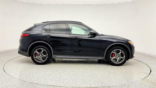 2022 Alfa Romeo Stelvio Ti