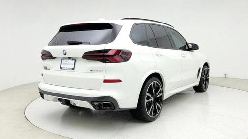 2024 BMW X5 M60i