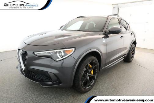 2018 Alfa Romeo Stelvio Quadrifoglio