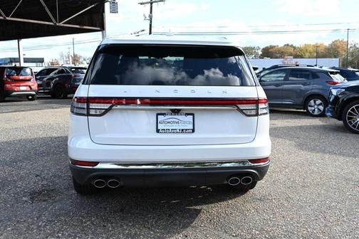 2022 Lincoln Aviator Reserve AWD