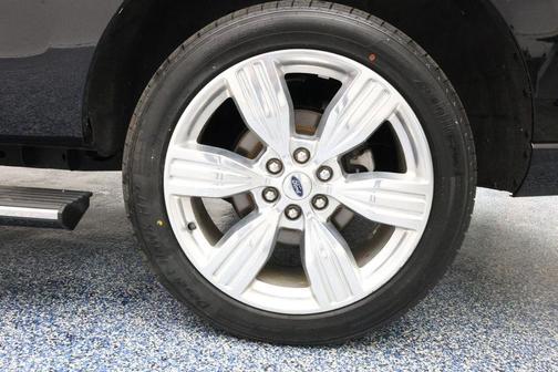 2022 Ford Expedition Max Platinum