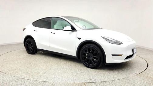 Pearl White Multi-Coat 2023 Tesla Model Y Long Range AWD w/ 20'' Induction Wheels + White & Black Interior