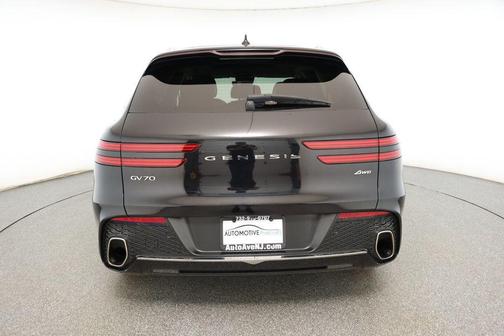 2024 Genesis GV70 2.5T AWD