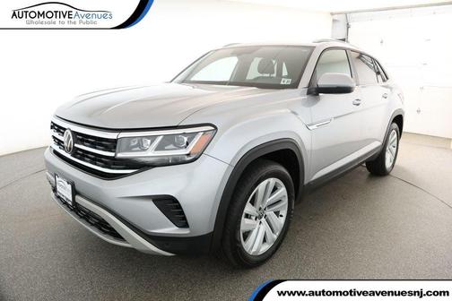 2022 Volkswagen Atlas Cross Sport 2.0T SE w/Technology 4MOTION