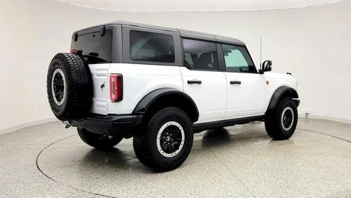 Oxford White 2025 Ford Bronco Badlands 4 Door Advanced 4x4 w/ 334A & Sasquatch Pkgs + 2.7L V6