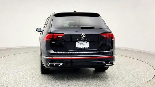2022 Volkswagen Tiguan 2.0T SEL R-Line 4MOTION