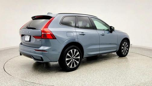 Thunder Grey Metallic 2024 Volvo XC60 B5 Core Dark Theme