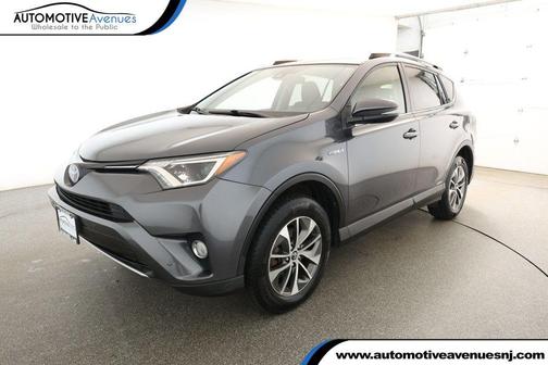 2018 Toyota RAV4 Hybrid XLE