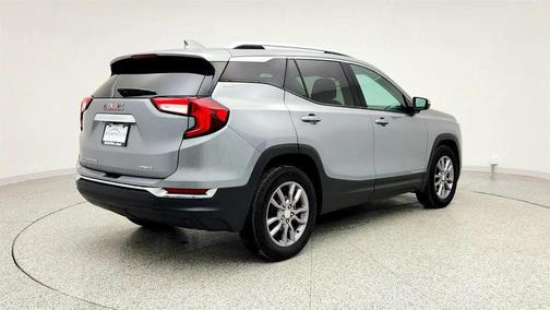 Sterling Metallic 2023 GMC Terrain SLT