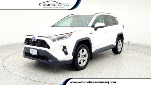 2020 Toyota RAV4 Hybrid XLE