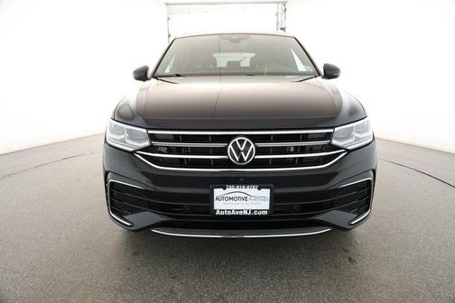 2022 Volkswagen Tiguan 2.0T SEL R-Line 4MOTION