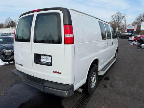2024 GMC Savana 2500 Work Van