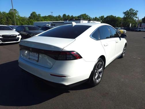 Platinum White Pearl 2024 Honda Accord EX