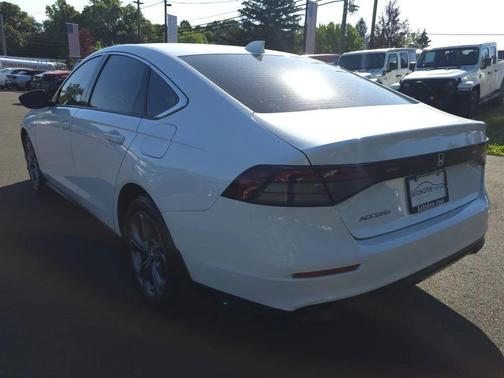 Platinum White Pearl 2024 Honda Accord EX