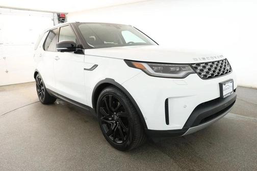 2024 Land Rover Discovery P300 S
