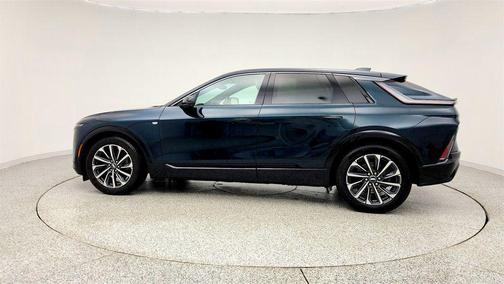 2024 Cadillac LYRIQ Sport