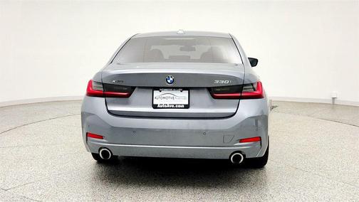Skyscraper Grey Metallic 2023 BMW 330 xDrive