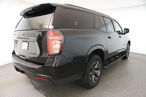 2023 Chevrolet Suburban 4WD Z71