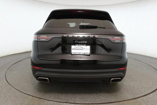 2022 Porsche Cayenne Cayenne