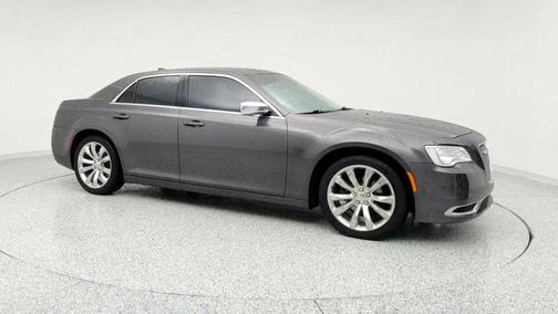 2021 Chrysler 300 Touring