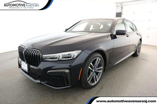 2022 BMW 740 i xDrive