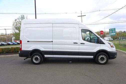 Oxford White 2023 Ford Transit-250 Base