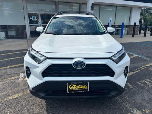 2023 Toyota RAV4 Hybrid XLE