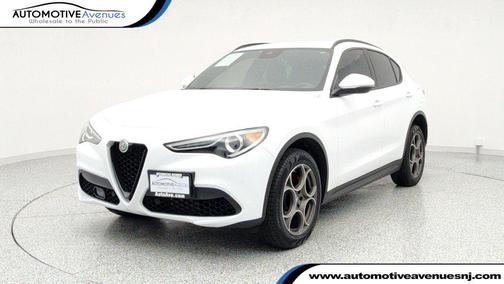 2022 Alfa Romeo Stelvio Sprint