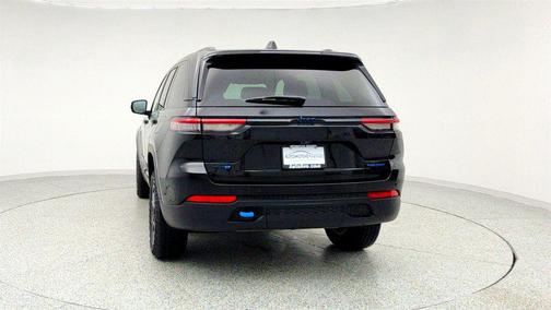 2024 Jeep Grand Cherokee 4xe Trailhawk
