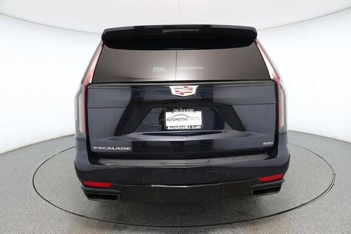2022 Cadillac Escalade Sport