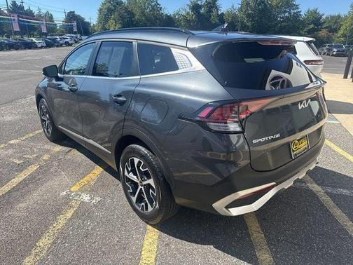 2023 Kia Sportage Hybrid EX