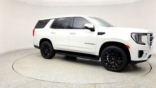 White Frost Tricoat 2023 GMC Yukon SLT