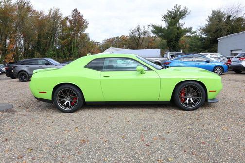 2015 Dodge Challenger SRT 392