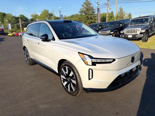 Silver Dawn Metallic 2025 Volvo EX90 Ultra, Twin Motor, Fully electric, 6 Seats