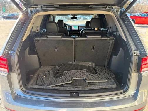 2024 Volkswagen Atlas 2.0T SEL